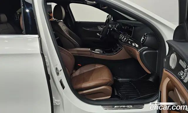 Mercedes-Benz E-Class 2021 3.0 автомат (гидро), миниатюра 12