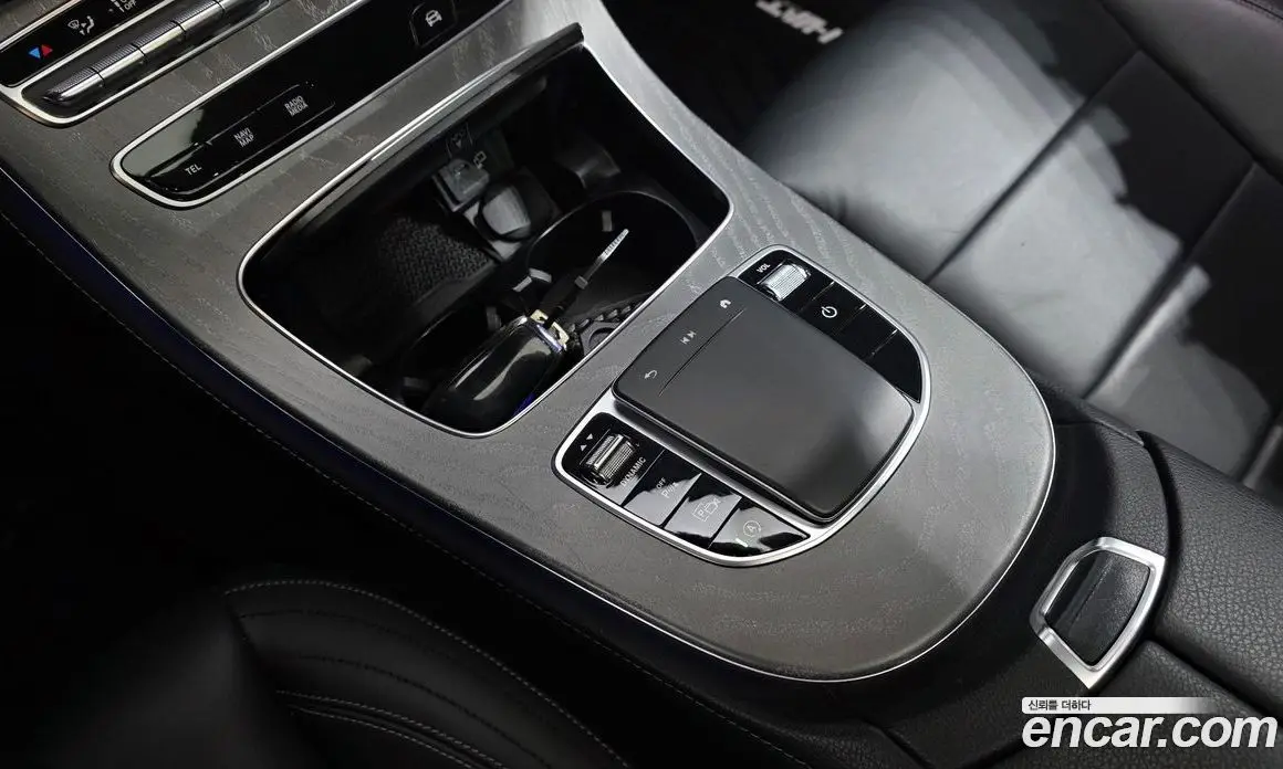 Mercedes-Benz E-Class 2021 2.0 автомат (гидро), фото 25