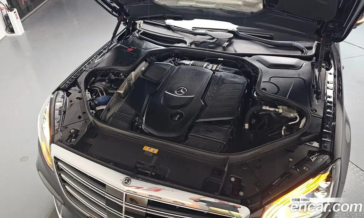 Mercedes-Benz S-Class 2019 2.9 автомат (гидро), фото 6 Mercedes-Benz S-Class 2019 2.9 автомат (гидро), фото 6