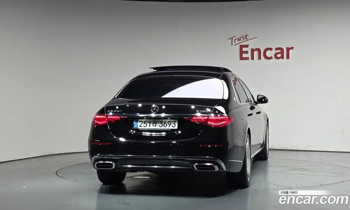 Mercedes-Benz S-Class 2022 4.0 автомат (гидро), фото 3