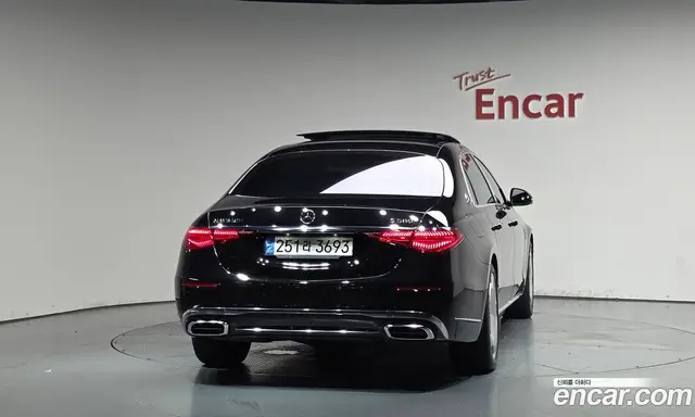 Mercedes-Benz S-Class 2022 4.0 автомат (гидро), миниатюра 3