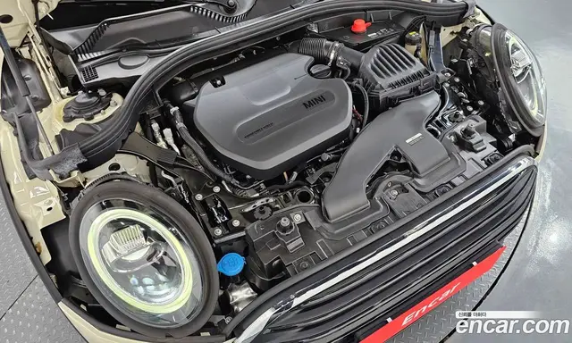 Mini Clubman 2021 2.0 автомат (гидро), миниатюра 6