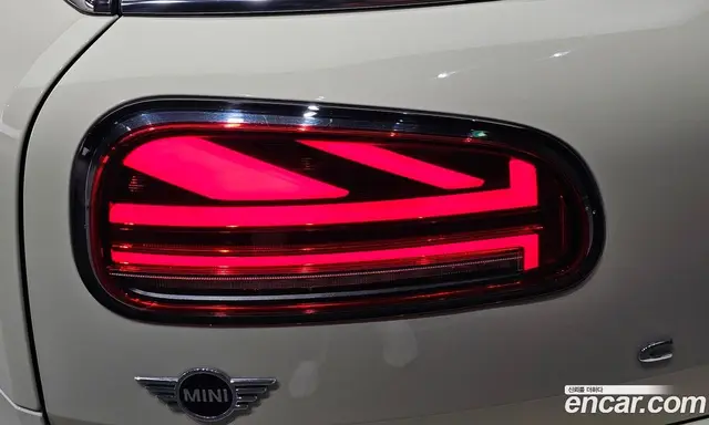 Mini Clubman 2021 2.0 автомат (гидро), миниатюра 9