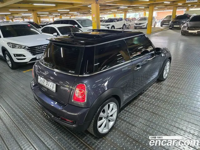 Mini Cooper 2012 1.6 автомат (гидро), миниатюра 7