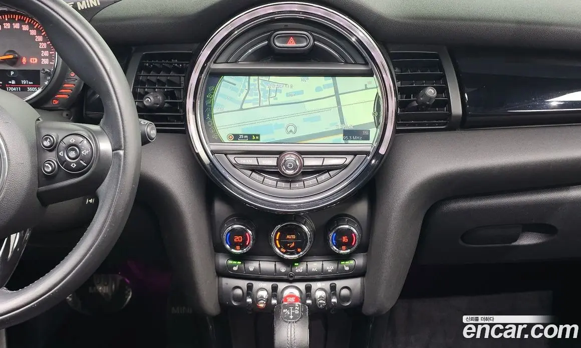 Mini Cooper 2014 1.5 автомат (гидро), фото 14