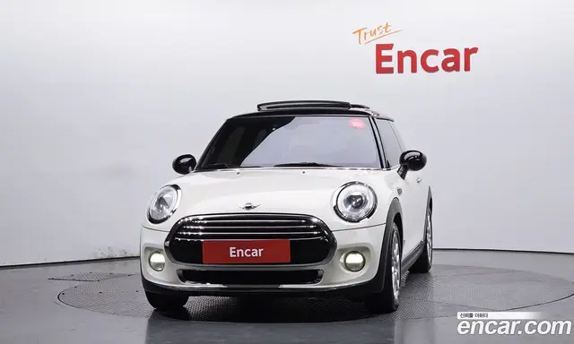 Mini Cooper 2014 1.5 автомат (гидро), миниатюра 3