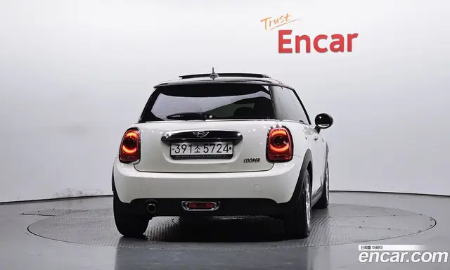 Mini Cooper 2014 1.5 автомат (гидро), миниатюра 4