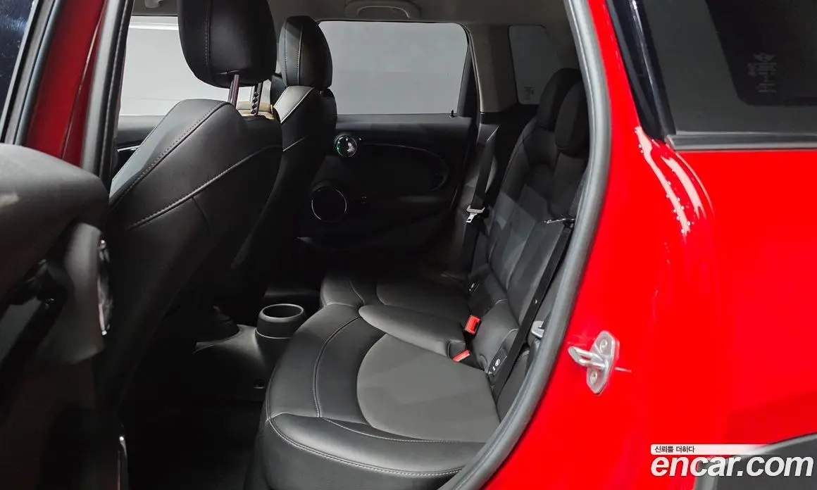 Mini Cooper 2017 1.5 автомат (гидро), фото 12