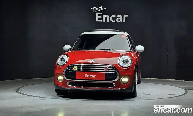 Mini Cooper 2017 1.5 автомат (гидро), миниатюра 3
