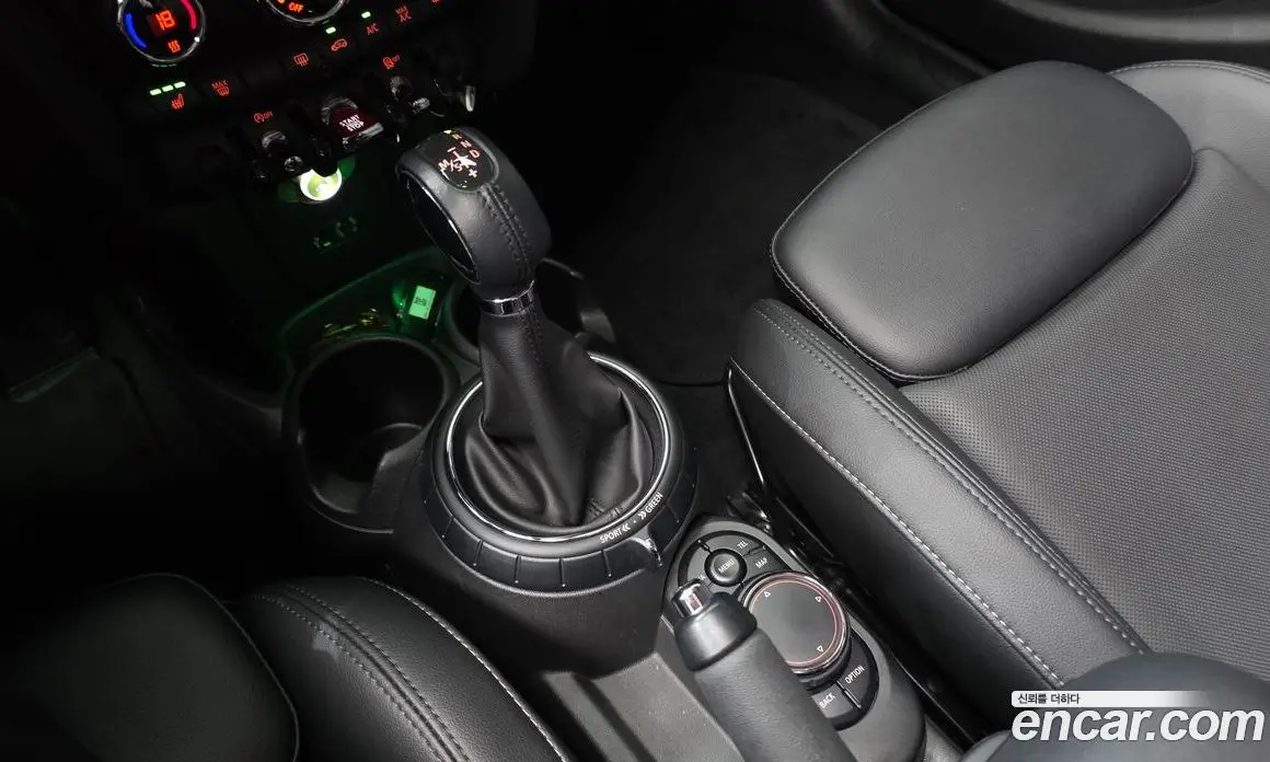 Mini Cooper 2017 1.5 автомат (гидро), фото 9