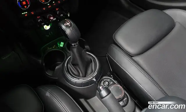 Mini Cooper 2017 1.5 автомат (гидро), миниатюра 9