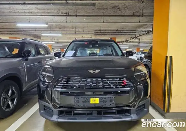 Mini Countryman, 2026, 1 км