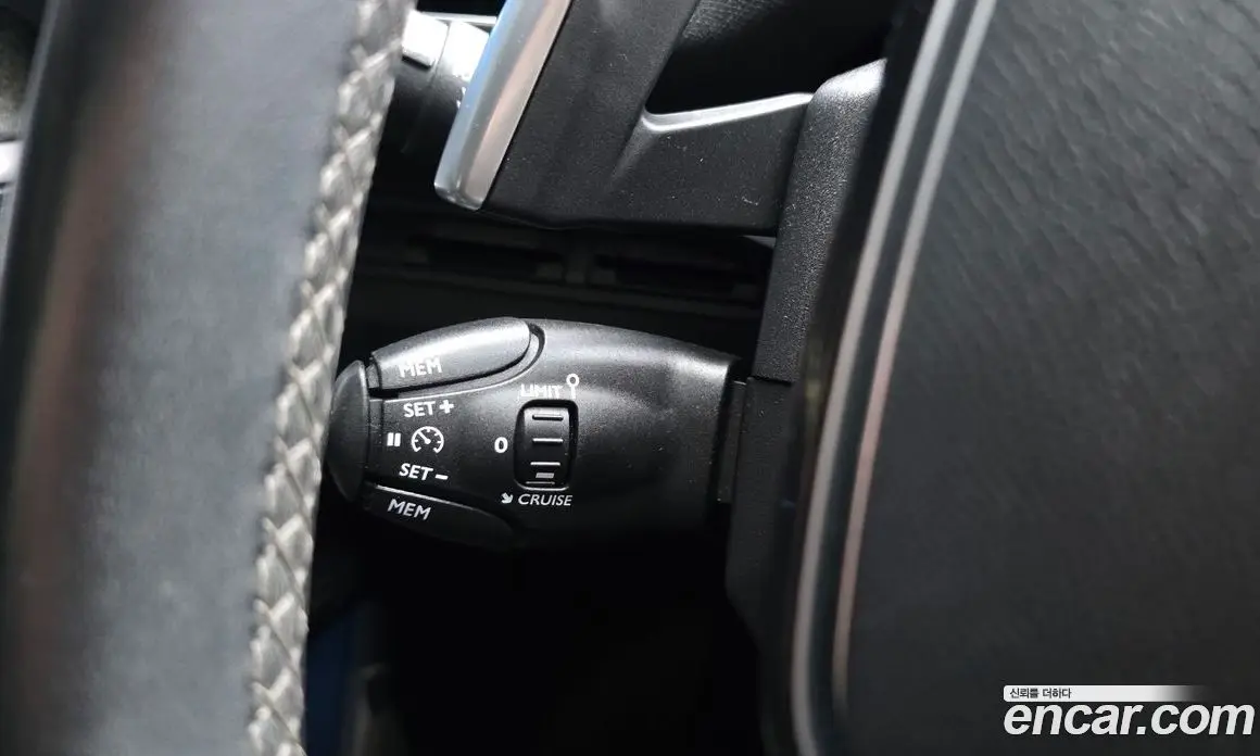 Peugeot 3008 2017 1.6 автомат (гидро), фото 25