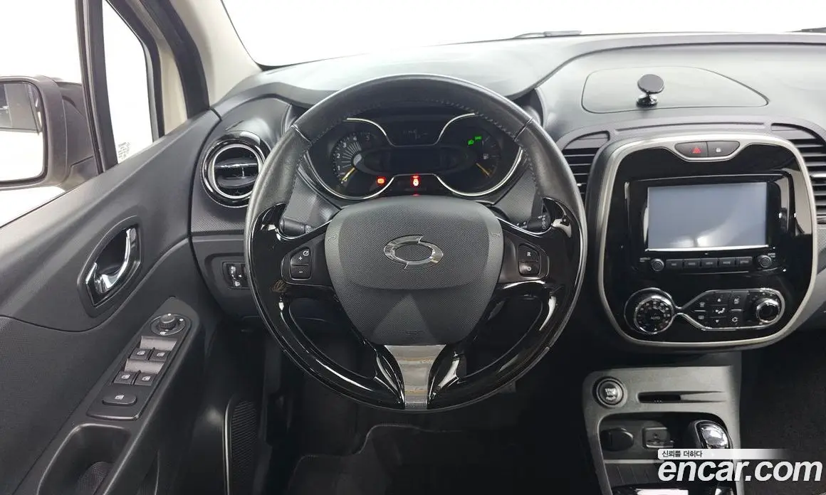 Renault (Samsung) QM3 2014 1.5 автомат (гидро), фото 13 Renault (Samsung) QM3 2014 1.5 автомат (гидро), фото 13