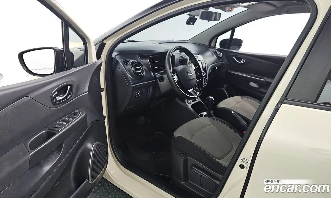Renault (Samsung) QM3 2014 1.5 автомат (гидро), фото 10 Renault (Samsung) QM3 2014 1.5 автомат (гидро), фото 10