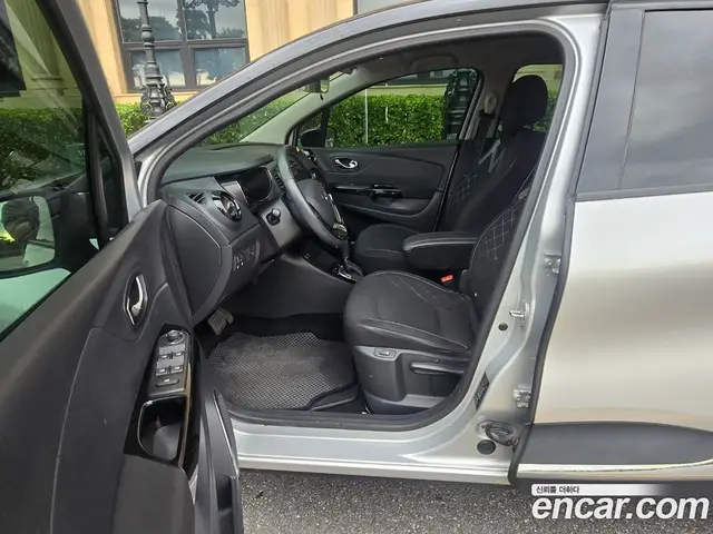 Renault (Samsung) QM3 2014 1.5 автомат (гидро), миниатюра 10
