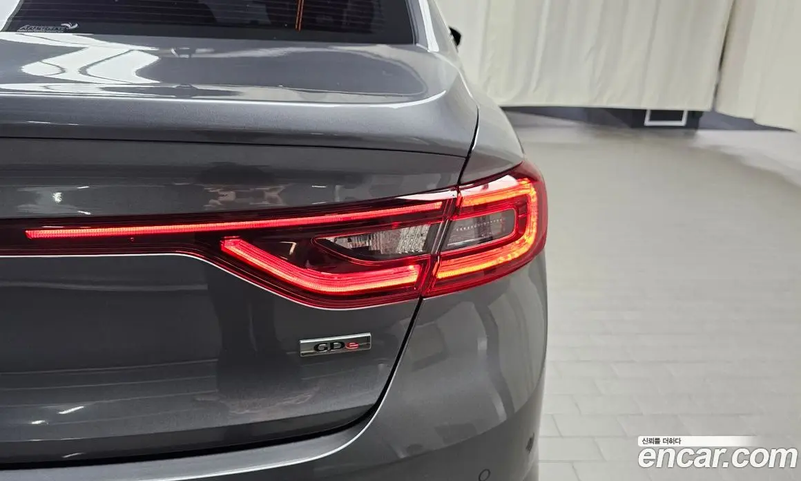 Renault (Samsung) SM6 2018 2.0 автомат (гидро), фото 9