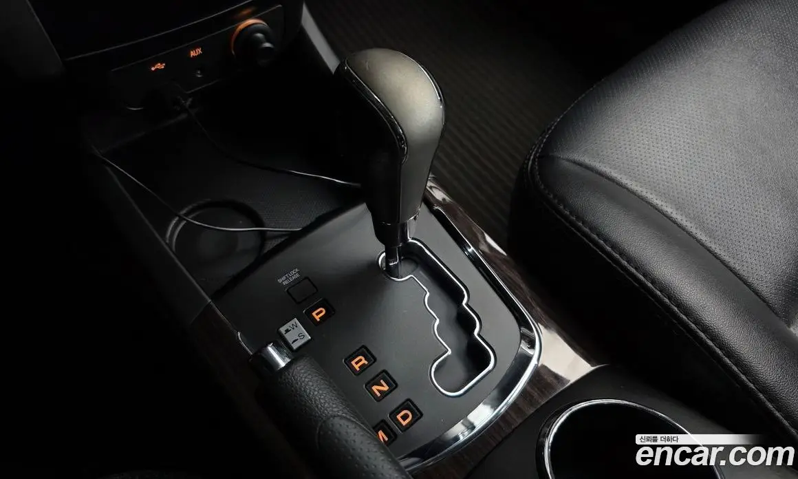 SsangYong Korando 2011 2.0 автомат (гидро), фото 9
