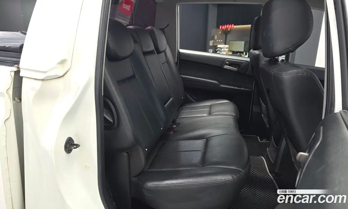SsangYong Korando 2015 2.0 автомат (гидро), фото 12
