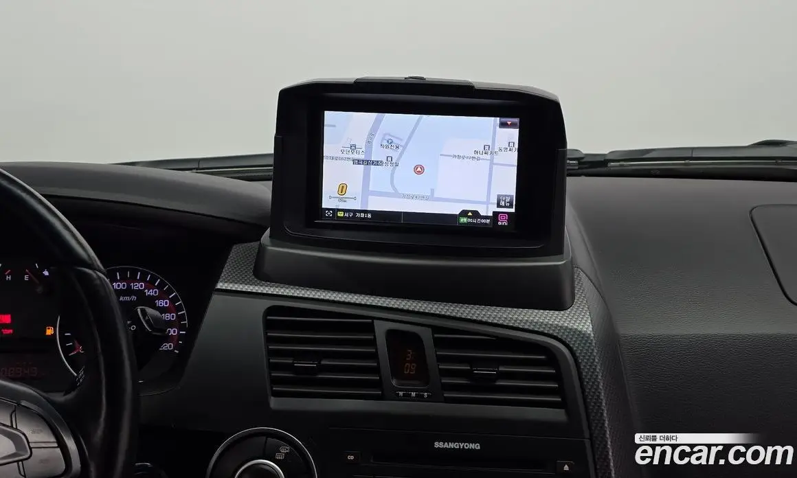 SsangYong Korando 2015 2.0 автомат (гидро), фото 14