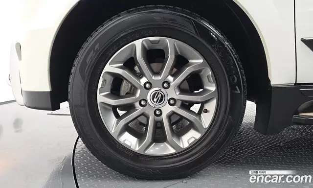 SsangYong Korando 2015 2.0 автомат (гидро), миниатюра 5