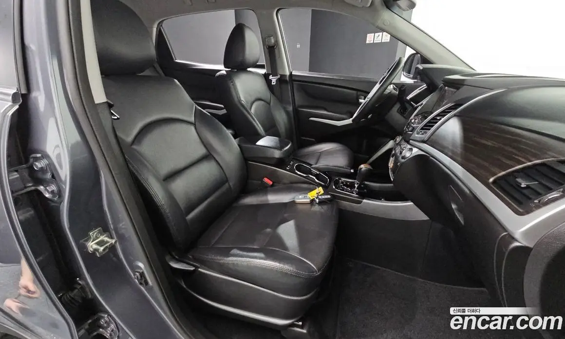 SsangYong Korando 2016 2.2 автомат (гидро), фото 15