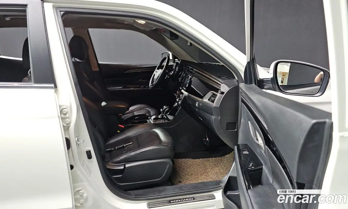 SsangYong Korando 2019 1.5 автомат (гидро), фото 24