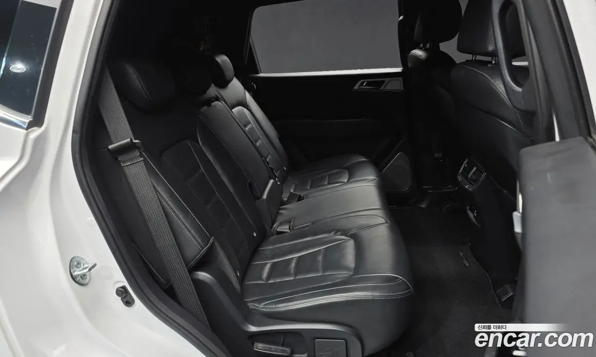 SsangYong Rexton 2018 2.2 автомат (гидро), фото 12