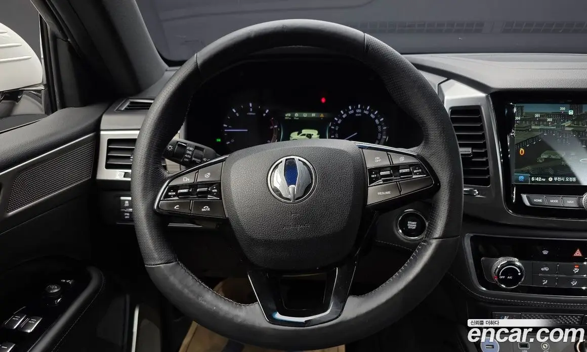 SsangYong Rexton 2018 2.2 автомат (гидро), фото 14