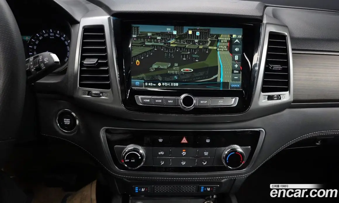 SsangYong Rexton 2018 2.2 автомат (гидро), фото 15
