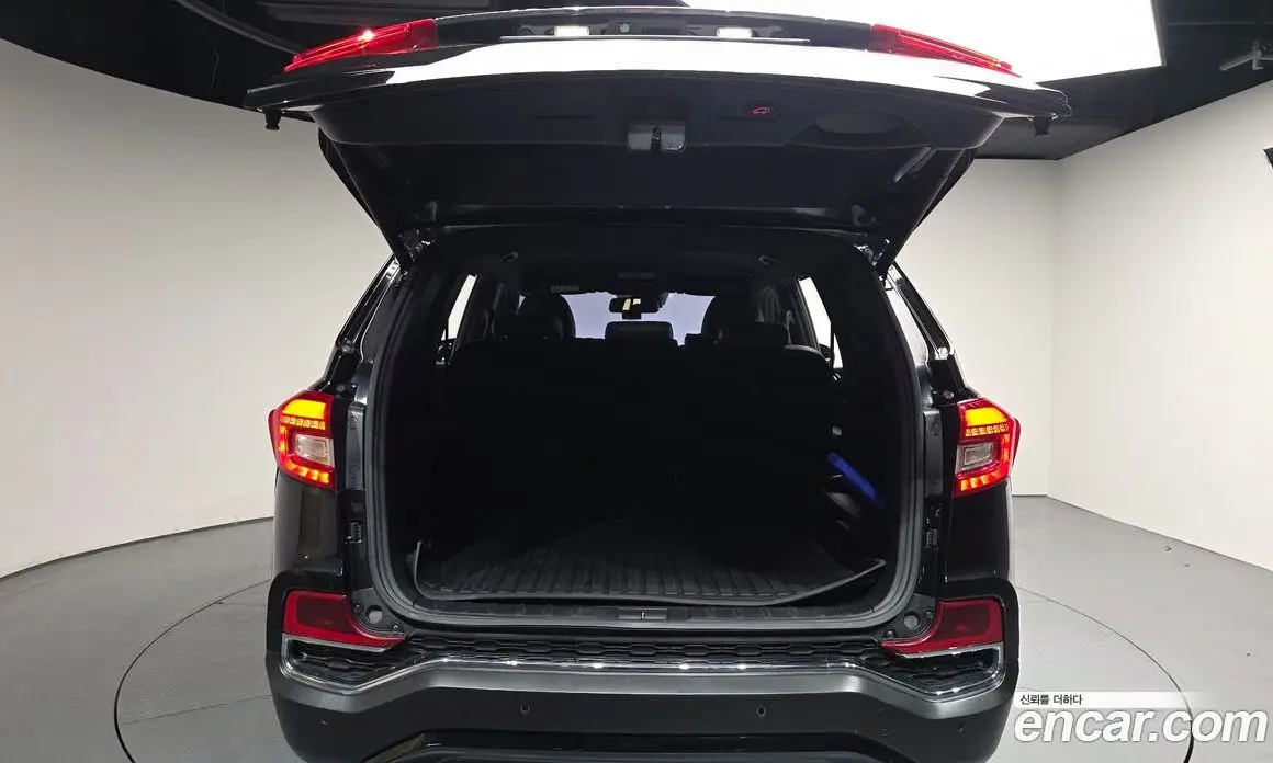 SsangYong Rexton 2018 2.2 автомат (гидро), фото 20