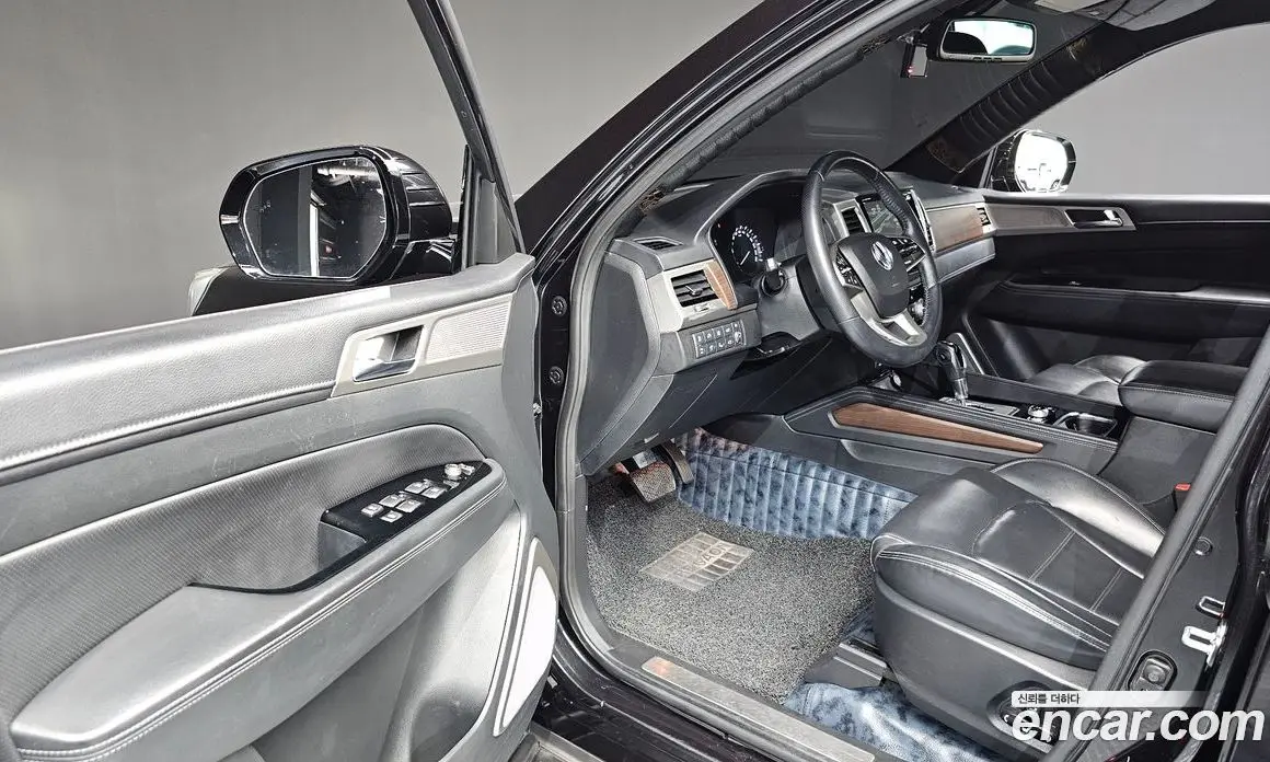 SsangYong Rexton 2018 2.2 автомат (гидро), фото 13