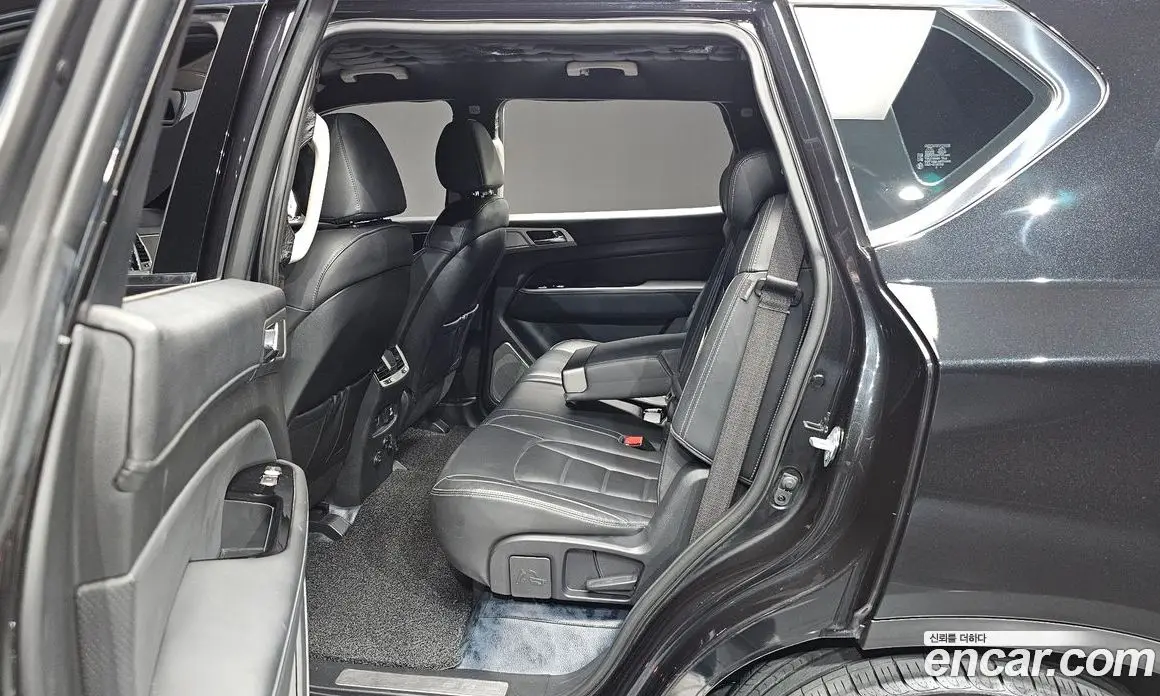 SsangYong Rexton 2018 2.2 автомат (гидро), фото 18