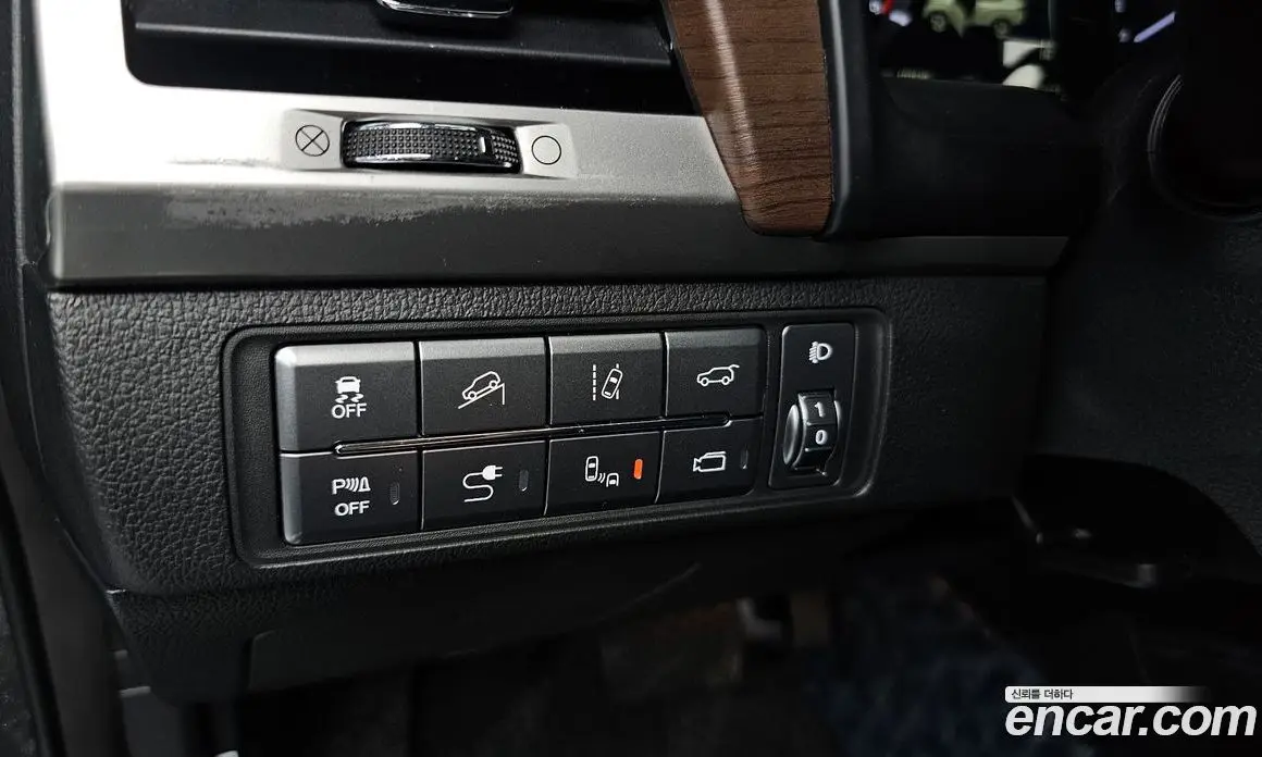 SsangYong Rexton 2018 2.2 автомат (гидро), фото 26