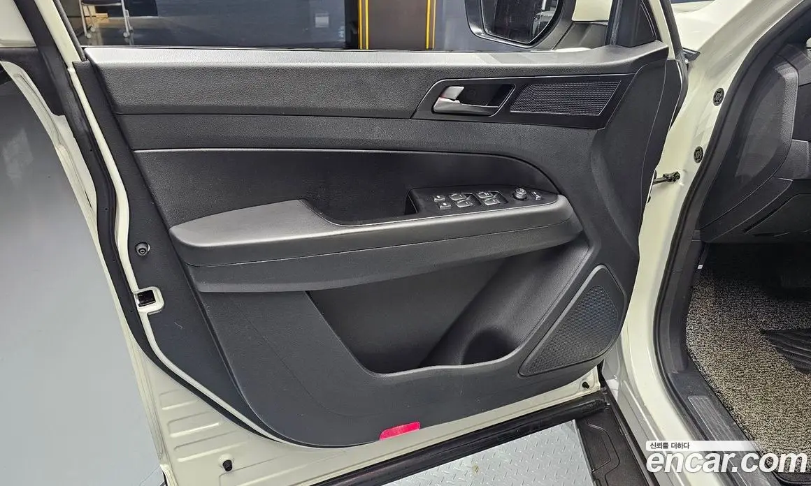 SsangYong Rexton 2020 2.2 автомат (гидро), фото 13