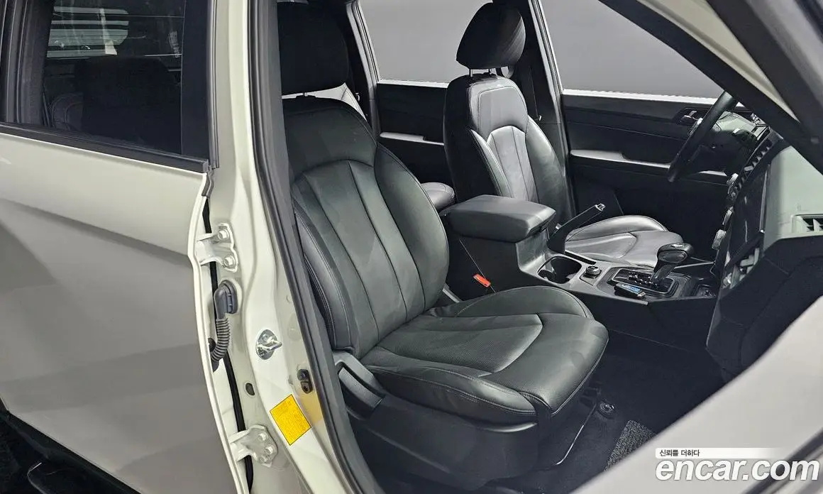 SsangYong Rexton 2020 2.2 автомат (гидро), фото 17