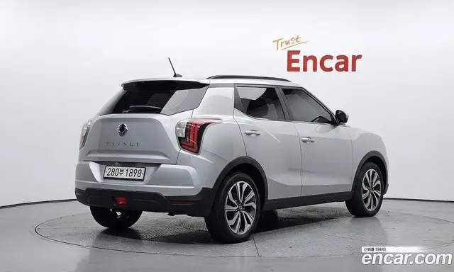 SsangYong TIBOLI 2019 1.6 автомат (гидро), миниатюра 2