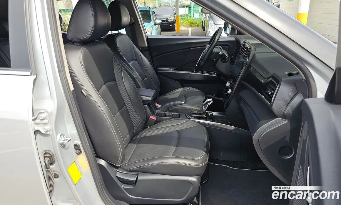 SsangYong TIBOLI 2019 1.6 автомат (гидро), фото 16