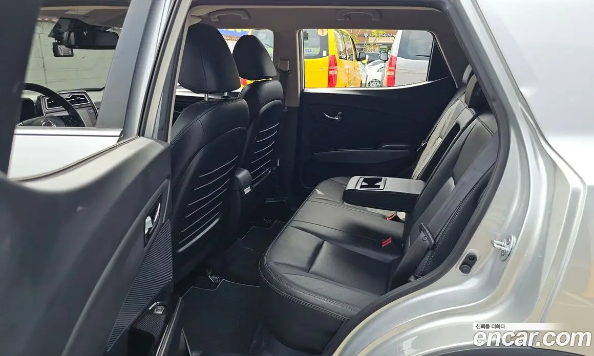 SsangYong TIBOLI 2019 1.6 автомат (гидро), фото 17