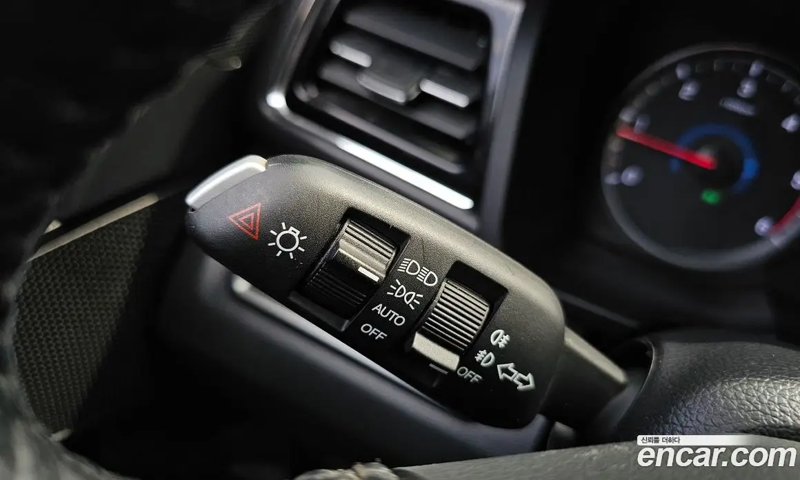 SsangYong TIBOLI 2019 1.6 автомат (гидро), фото 27