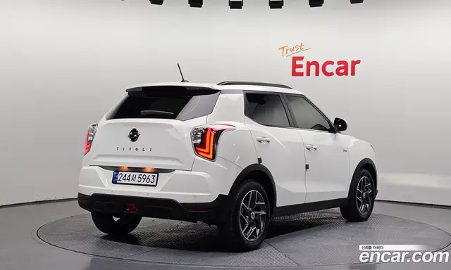 SsangYong TIBOLI 2022 1.5 автомат (гидро), миниатюра 2