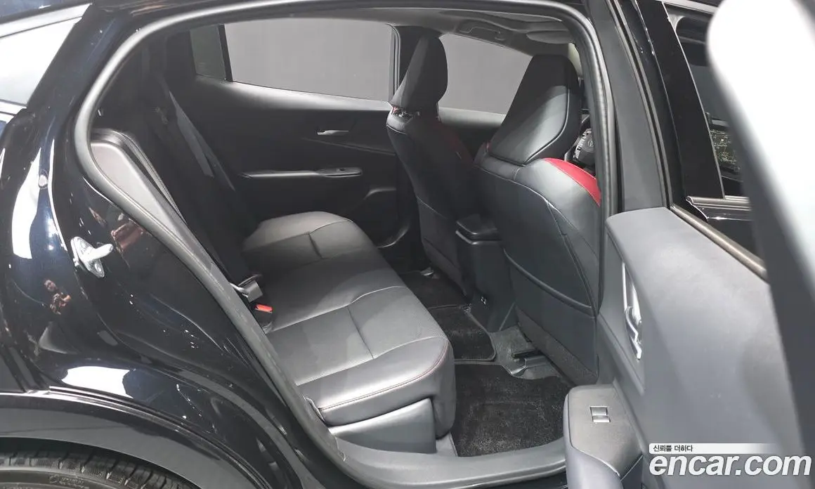 Toyota Prius 2026 2.0 автомат (гидро), фото 18 Toyota Prius 2026 2.0 автомат (гидро), фото 18