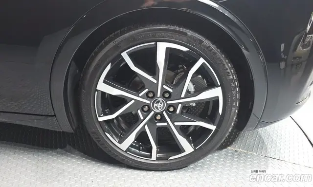 Toyota Prius 2026 2.0 автомат (гидро), миниатюра 7 Toyota Prius 2026 2.0 автомат (гидро), миниатюра 7