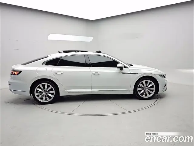 Volkswagen Arteon 2022 2.0 автомат (гидро), миниатюра 2