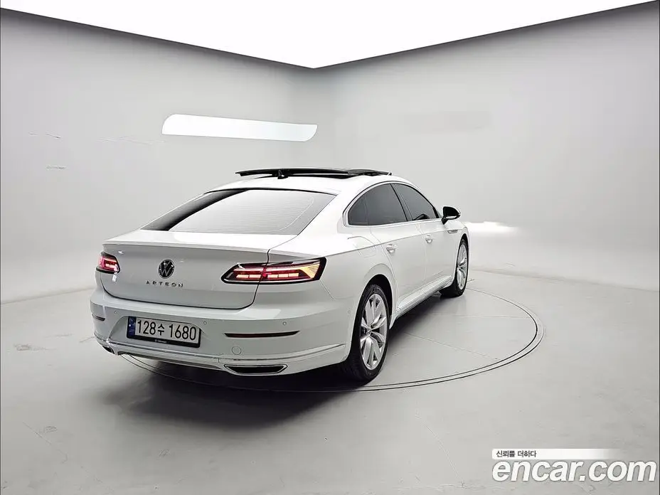 Volkswagen Arteon 2022 2.0 автомат (гидро), фото 3