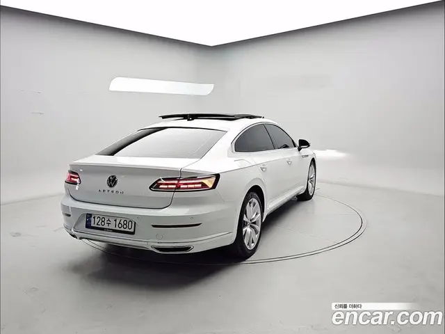 Volkswagen Arteon 2022 2.0 автомат (гидро), миниатюра 3