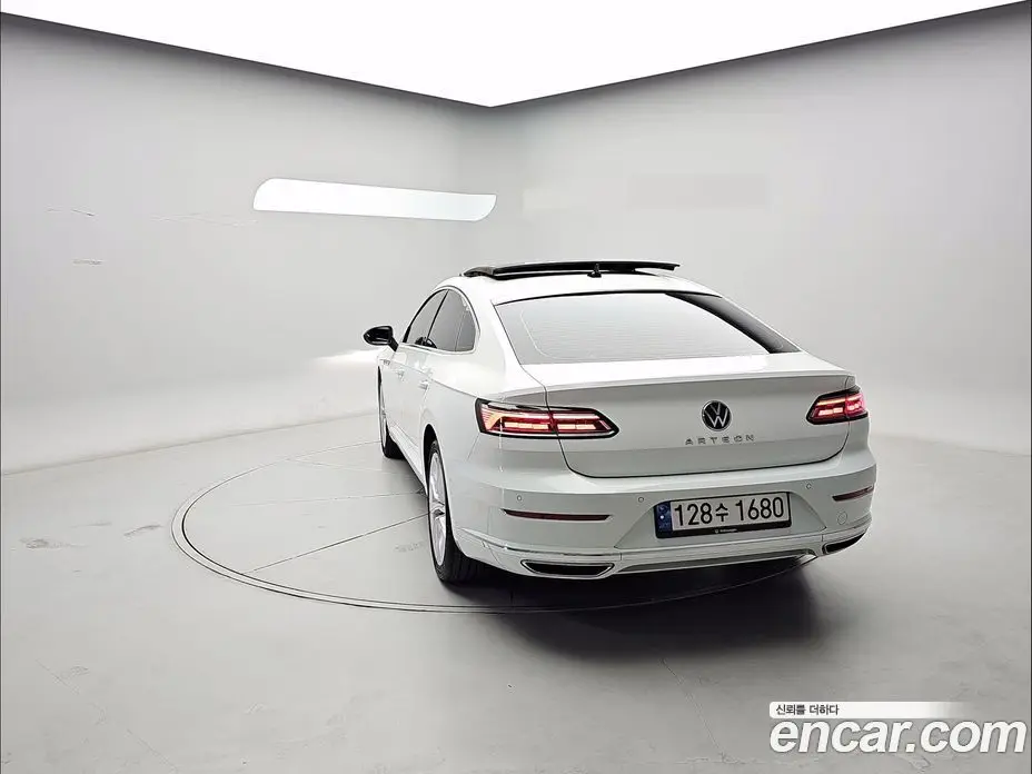 Volkswagen Arteon 2022 2.0 автомат (гидро), фото 4