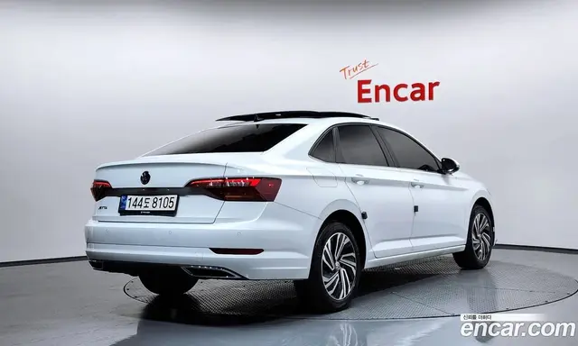 Volkswagen Jetta 2021 1.4 автомат (гидро), миниатюра 2