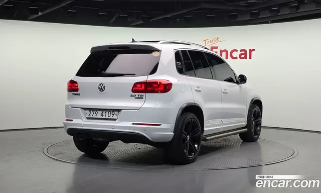 Volkswagen Tiguan 2016 2.0 автомат (гидро), миниатюра 2