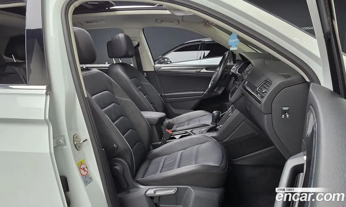 Volkswagen Tiguan 2020 2.0 автомат (гидро), фото 11